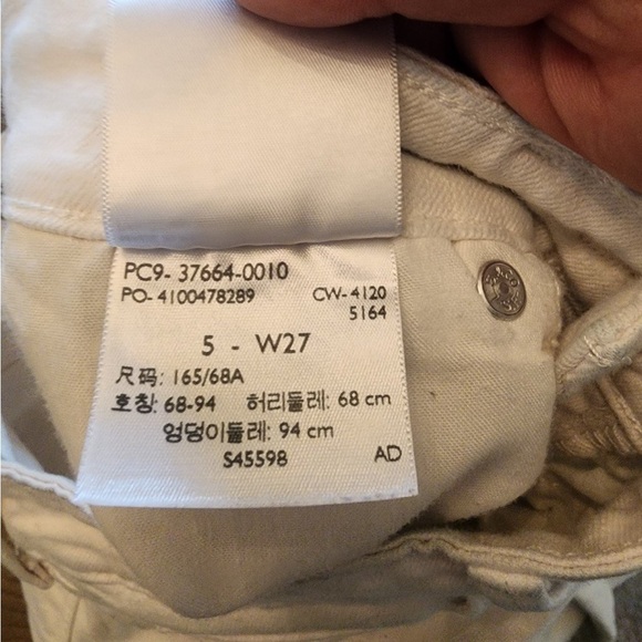 Denizen By LEVI'S JEANS Boyfriend White Destroyed SIZE 5 raw hem cropped - Picture 4 of 5